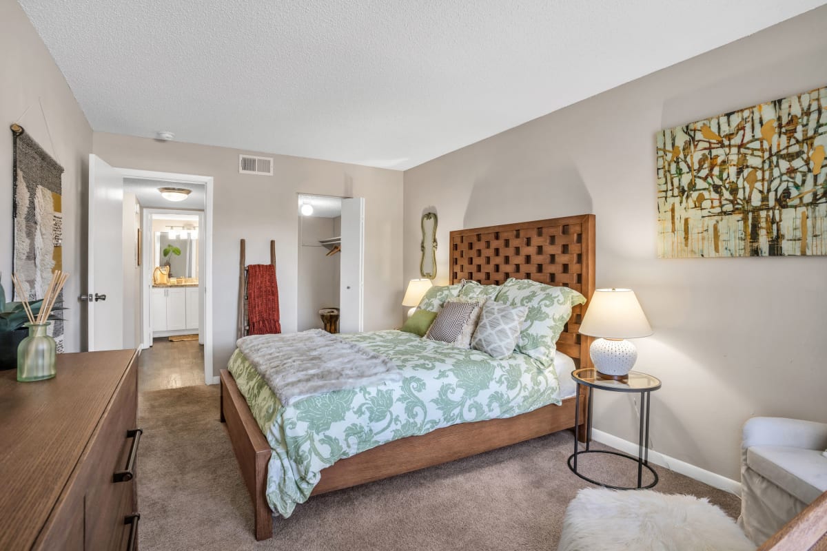 Apartments in South Orlando Castilian Apartments